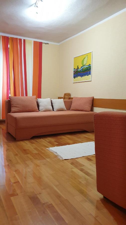 Gaby Apartment-Center Of Plitvička Jezera Buitenkant foto